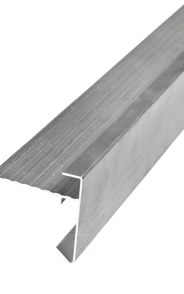 Aluminium daktrim recht 4,5 x 4,5 x 250 cm