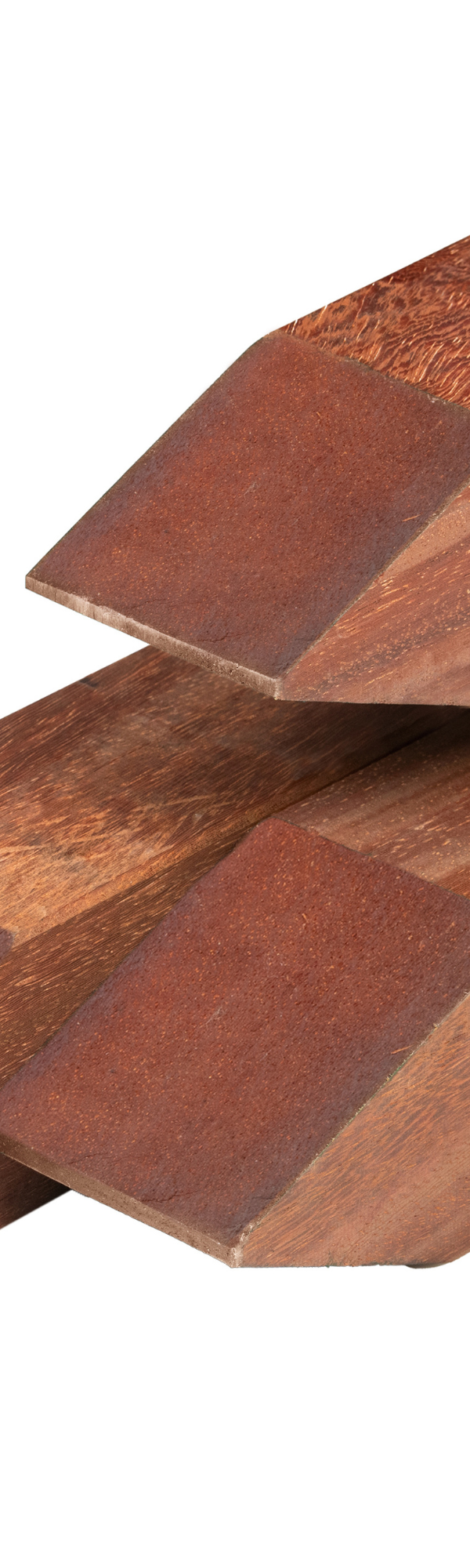 Angelim vermelho hardhout paal 8,5 x 8,5 x 275 cm geschaafd, gepunt, 4 ronde hoeken