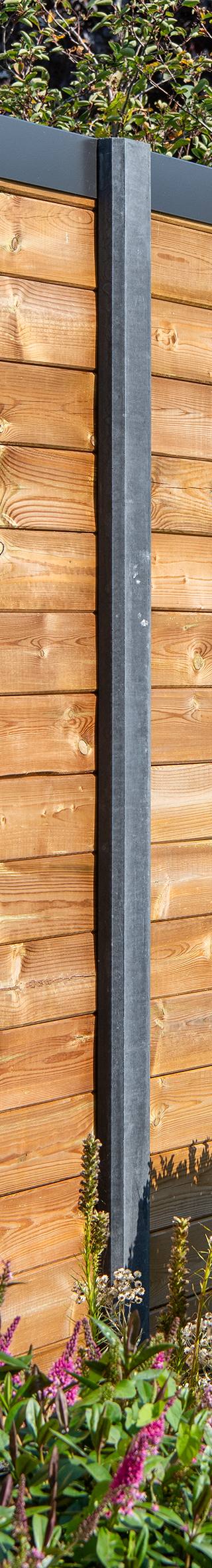 Berton©-sleufpaal Zaan antraciet vlakke kop 10 x 10 x 275 cm tussenmodel met brede ondersleuf — 3
