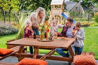Hardhouten picknicktafel vierkant Premium — 3