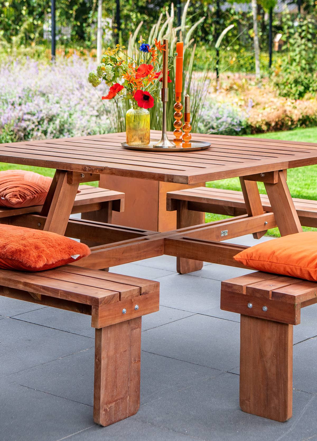 Hardhouten picknicktafel vierkant Premium