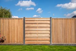 Tuinscherm Bronkhorst, keruing hardhout, RVS-geschroefd, horizontaal, 18-planks (15+3) 180 x 180 cm — 2