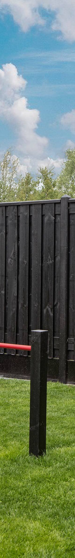 Tuinscherm Stuttgart, zwart gespoten vuren, RVS-geschroefd, 21-planks (19+2) 180 x 180 cm — afbeelding 2